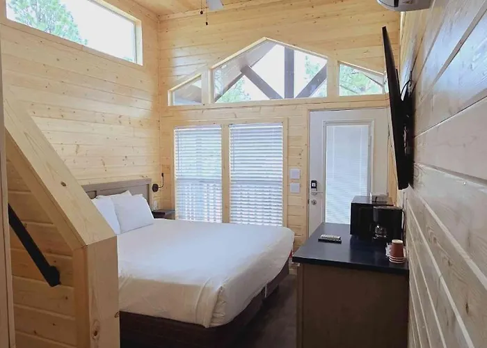 Chalet 063a Brand New Cozy With Loft & King Bed Near Grand Canyon South Rim